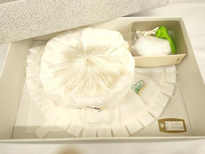 平和屋本店[]お宮参り 男の子 小物セット 刺繍 飛鶴文 箱付き 逸品 AABG3166ja