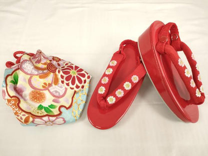 平和屋本店[]七五三 女の子 ３歳 祝着 三つ身 長襦袢・被布・小物セット 京都花ひめ 束ね熨斗花文 花車文 金彩 箱付き 逸品 AABG3170ja
