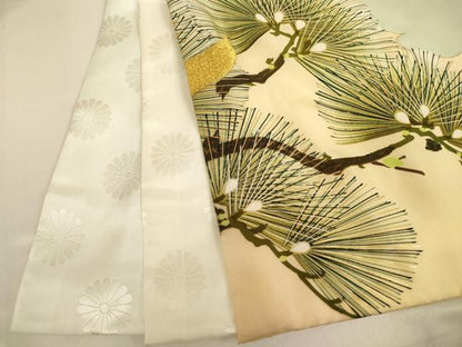 平和屋着物[]お宮参り　男の子　祝着　産着　初着　のしめ　刺繍　鷹　風景松文　金銀糸　金彩　正絹　逸品　AABG3176ja