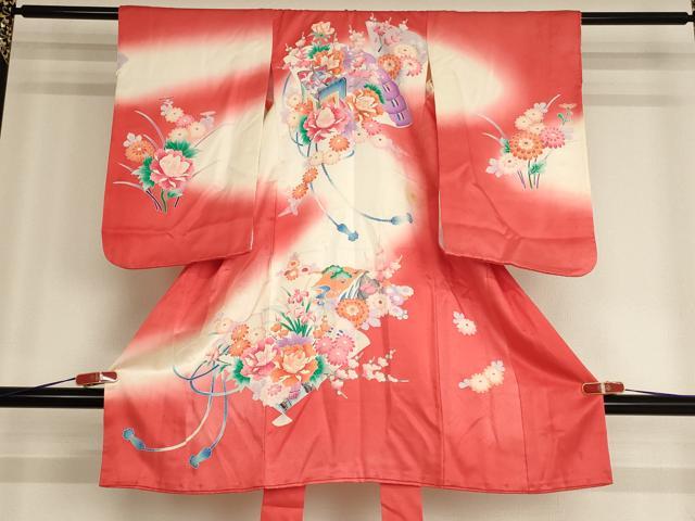 平和屋着物[]七五三　女の子　３歳　祝着　一つ身　檜扇御所車花文　暈し染め　正絹　逸品　AABG3180ja