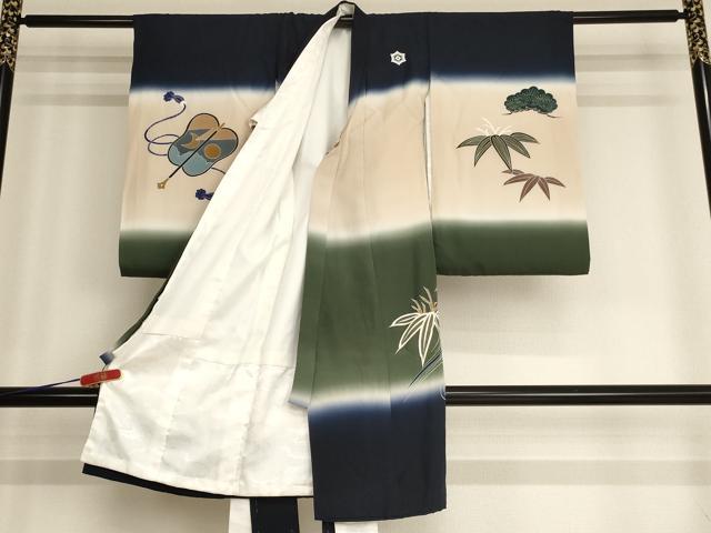 平和屋着物[]お宮参り　男の子　祝着　産着　初着　のしめ　鷹　絵巻草木文　暈し染め　金彩　逸品　AABG3183ja