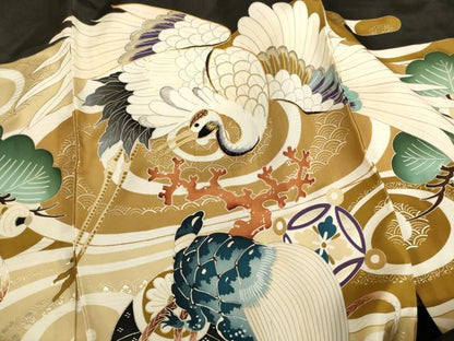 平和屋着物[]お宮参り　男の子　祝着　産着　初着　のしめ　駒刺繍　鶴　亀　金彩　正絹　逸品　AABG3188ja