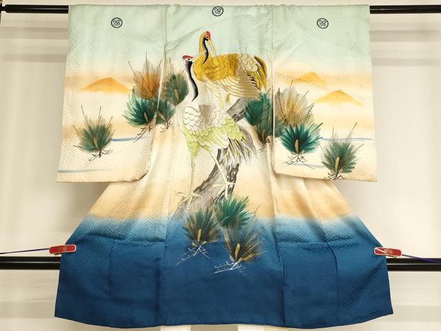 平和屋着物[]お宮参り 男の子 祝着 産着 初着 のしめ 刺繍 群鶴松文 暈し染め 金銀糸 金彩 逸品 AABG3203ja