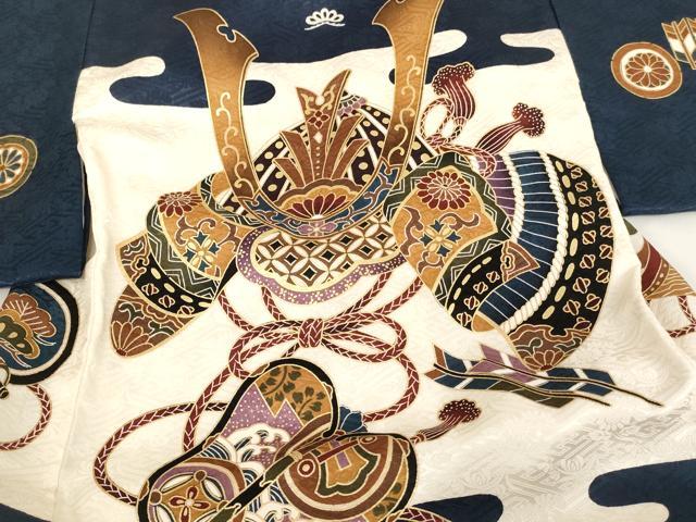 平和屋着物[]七五三　男の子　3歳　一つ身　祝着・袖無し羽織セット　兜　軍配　金彩　正絹　逸品　AABG3207ja