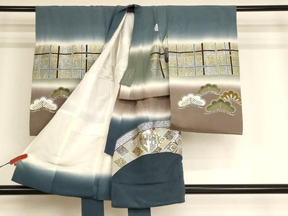 平和屋着物[]七五三　男の子　3歳　祝着　鷹　武具　暈し染め　金銀彩　正絹　逸品　AABG3211ja