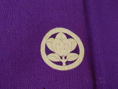 平和屋着物[]アンティーク　大正ロマン　お宮参り　女の子　祝着　産着　初着　のしめ　駒刺繍　草花文　正絹　逸品　AABG3236ja