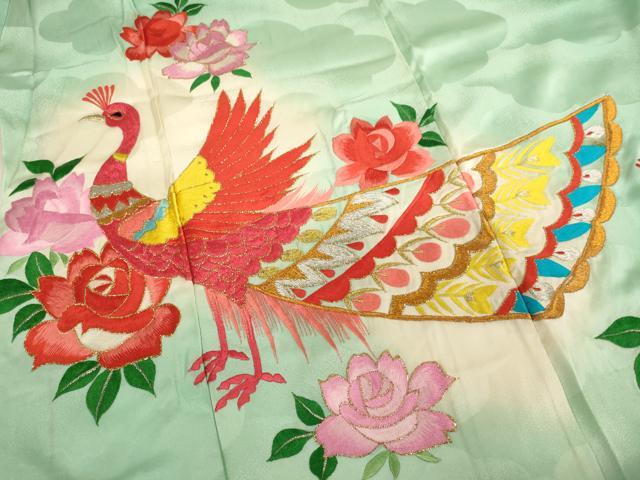 平和屋着物[]七五三　女の子　７歳　祝着　四つ身　総刺繍　孔雀花文　薔薇　暈し染め　金銀糸　正絹　逸品　AABG3238ja