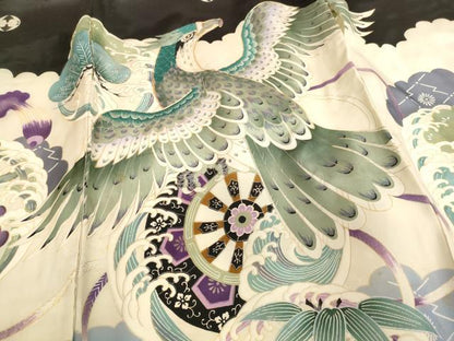平和屋着物[]お宮参り　男の子　祝着　産着　初着　のしめ　駒刺繍　鷹　草花丸文　銀彩　正絹　逸品　AABG3239ja