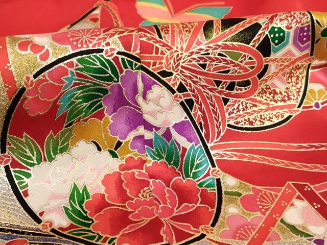 平和屋着物[]七五三　女の子　７歳　祝着　四つ身　花鼓舞蝶文　金銀彩　正絹　逸品　AABG3371ja