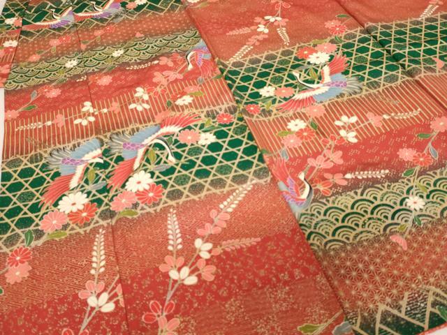 平和屋着物∵十三参り　祝着・長襦袢(無双仕立て・半衿刺繍)セット　飛鶴花文　暈し染め　金彩　逸品　AABG3385ja