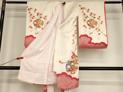 平和屋着物[]お宮参り　女の子　祝着　産着　初着　のしめ　駒刺繍　手毬飛鶴花文　金彩　逸品　AABG3387ja