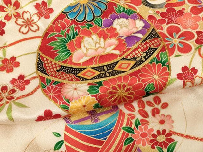 平和屋着物[]お宮参り　女の子　祝着　産着　初着　のしめ　駒刺繍　手毬飛鶴花文　金彩　逸品　AABG3387ja