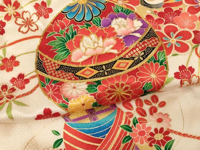 平和屋着物[]お宮参り　女の子　祝着　産着　初着　のしめ　駒刺繍　手毬飛鶴花文　金彩　逸品　AABG3387ja
