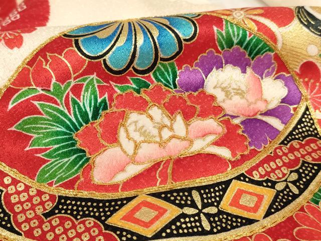 平和屋着物[]お宮参り　女の子　祝着　産着　初着　のしめ　駒刺繍　手毬飛鶴花文　金彩　逸品　AABG3387ja