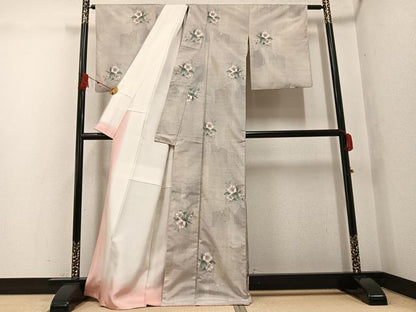 平和屋着物●都喜ヱ門　本場大島紬　白大島　一元7マルキ　総絣　草花文　藤絹織物謹製　証紙付き　正絹　逸品　AABG3437ph