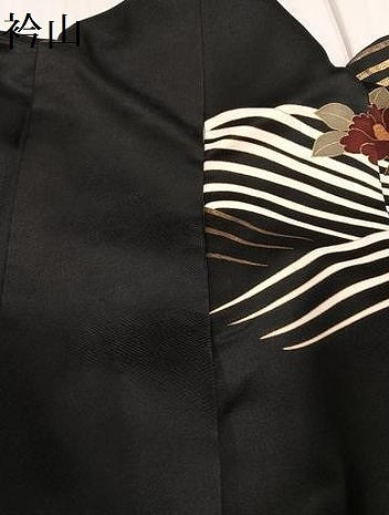 平和屋着物●豪華振袖　駒刺繍　松竹梅　立波宝舟文　金彩　正絹　逸品　AABG3443ph