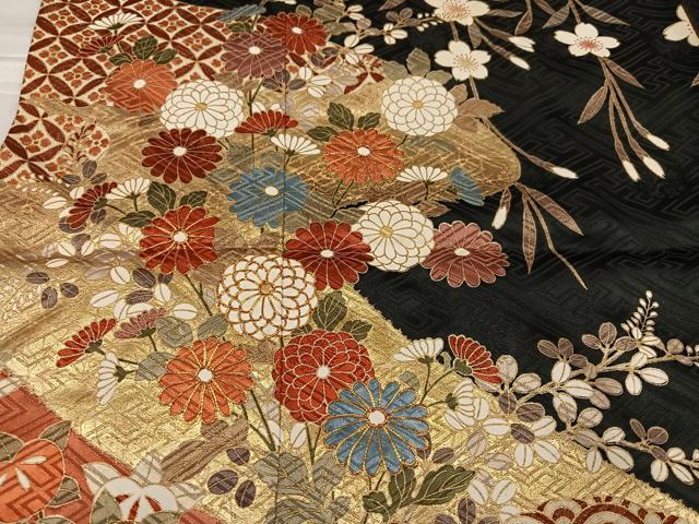 平和屋着物●豪華振袖　駒刺繍　吉祥草花文　黒地　金彩　ますいわ屋扱い　正絹　逸品　AABG3459ph