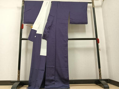 平和屋着物●銀座もとじ　色無地　草木地紋　深紫色　正絹　逸品　AABG3470ph