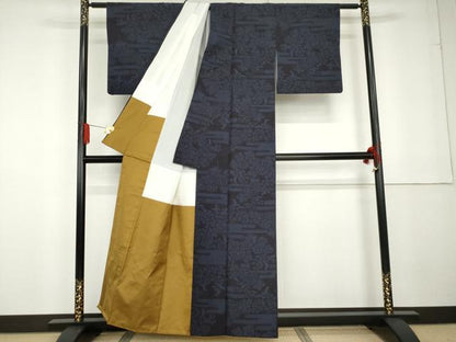 平和屋着物●結城紬 80亀甲 エ霞花文 正絹 逸品 AABG3482cs