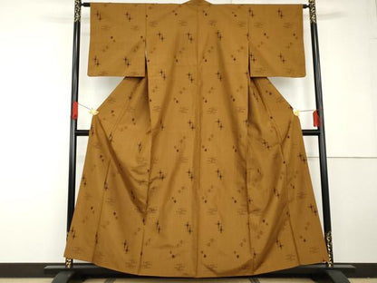 平和屋着物●上質な紬　琉球絣文様　正絹　逸品　AABG3599cs