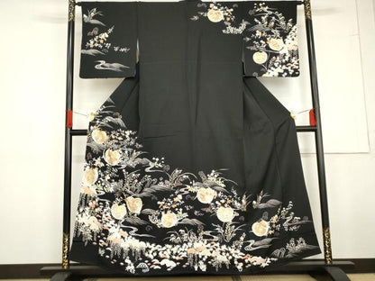 平和屋着物●訪問着　駒刺繍　流水吉祥草花文　黒地　金彩　正絹　逸品　AABG3622cs