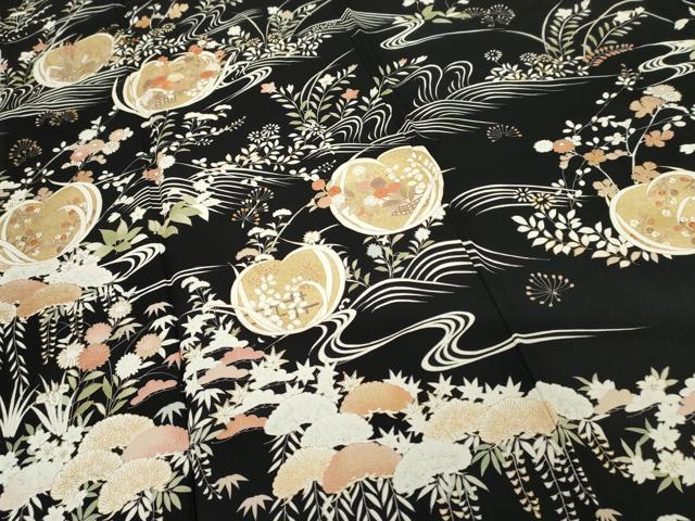 平和屋着物●訪問着　駒刺繍　流水吉祥草花文　黒地　金彩　正絹　逸品　AABG3622cs