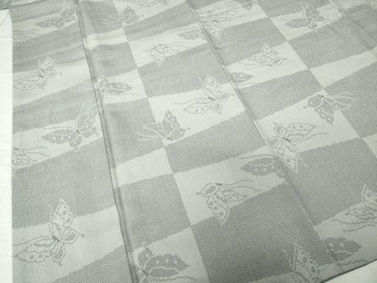 平和屋着物●お召　塩沢絣　舞蝶文　やまと誂製　正絹　逸品　AABG3642ck