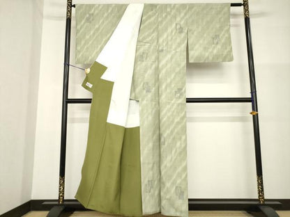 平和屋着物●結城紬　奥順　はたおり娘　100亀甲　飛び亀甲柄　色紙重ね花文　やまと誂製　正絹　逸品　AABG3644ck