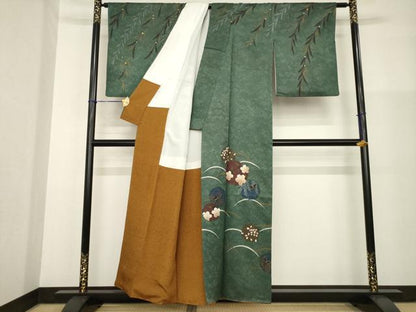 平和屋着物●森英恵・HANAE MORI　訪問着　雪輪花蝶文　芝　金彩　金通し地　正絹　逸品　AABG3684ck