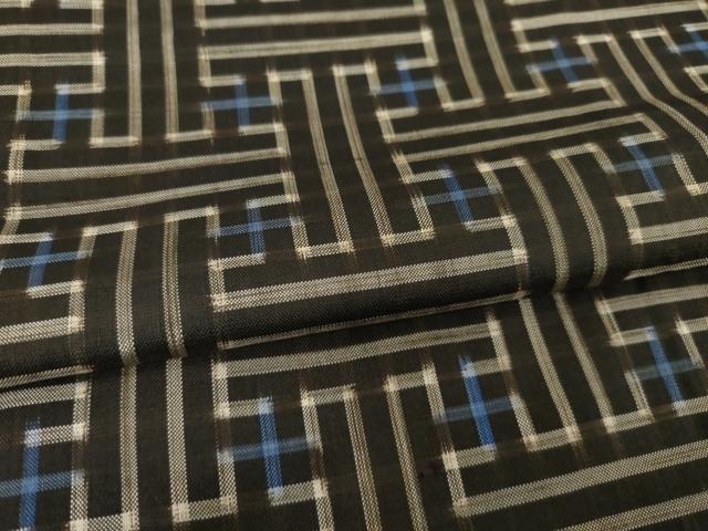 平和屋着物●本場大島紬　龍郷絣　秋名バラ　正絹　逸品　AABG4001ck