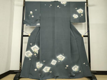 平和屋着物●京の名門　友禅　染の北川　訪問着　駒刺繍　舞花文　暈し染め　金彩　和木沢絹　反端付き　正絹　逸品　未使用　AABG4003ck
