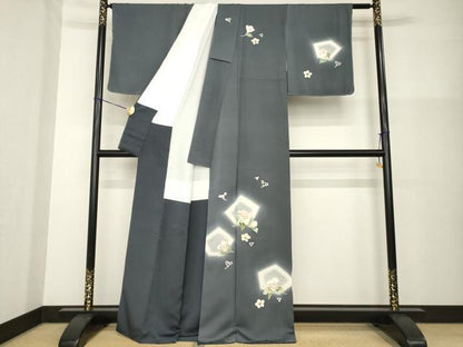平和屋着物●京の名門　友禅　染の北川　訪問着　駒刺繍　舞花文　暈し染め　金彩　和木沢絹　反端付き　正絹　逸品　未使用　AABG4003ck