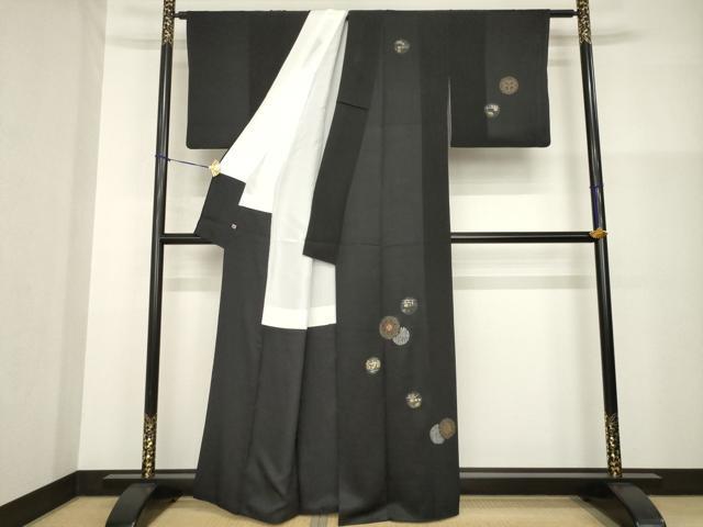 平和屋着物●訪問着　竹屋町刺繍　流水花丸文　黒地　金銀彩　さが美扱い　正絹　逸品　AABG4044ck