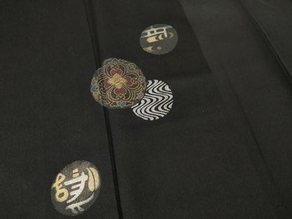 平和屋着物●訪問着　竹屋町刺繍　流水花丸文　黒地　金銀彩　さが美扱い　正絹　逸品　AABG4044ck