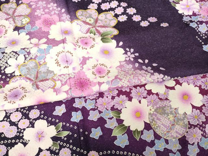 平和屋着物●豪華振袖　舞花文　暈し染め　金彩　銀通し地　ロング丈　正絹　逸品　AABG4047ck