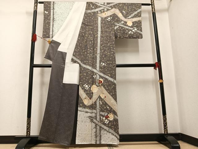 平和屋着物●訪問着　絞り　刺繍　草花文　金彩　正絹　逸品　AABG4091ph