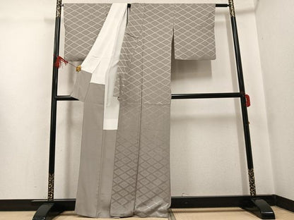 平和屋着物●上質な色無地　花菱地紋　茶鼠色　正絹　逸品　AABG4101ph