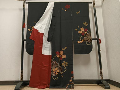 平和屋着物●豪華振袖　駒刺繍　夜桜　黒地　金彩　正絹　逸品　AABG4132ph