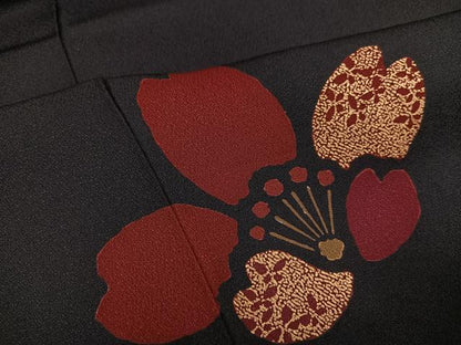 平和屋着物●豪華振袖　駒刺繍　夜桜　黒地　金彩　正絹　逸品　AABG4132ph