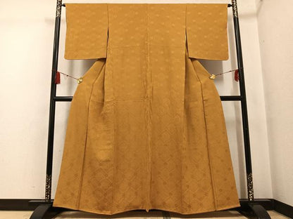 平和屋着物●上質な色無地　有栖川蜀江地紋　黄唐茶色　正絹　逸品　未使用　AABG4159ph