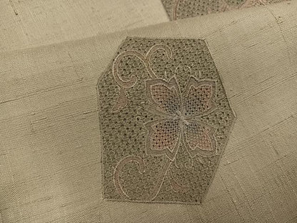 平和屋着物●訪問着　中国三大刺繍　汕頭刺繍　スワトウ刺繍　紬地　花唐草文　正絹　逸品　AABG4160ph