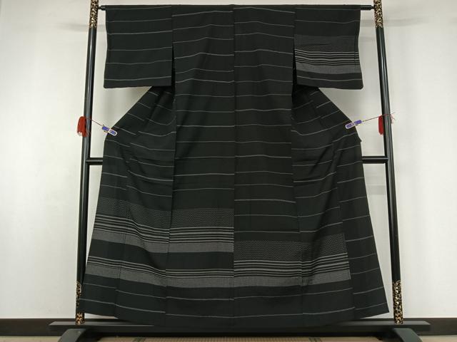 平和屋着物▽訪問着 単衣 紬地 横段文 黒地 正絹 逸品 AABG4223jh