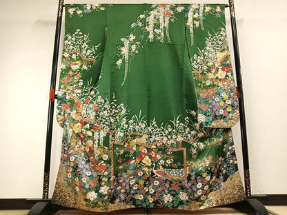 平和屋着物●豪華振袖　駒刺繍　舞蝶花鳥文　暈し染め　金彩　正絹　逸品　AABG4339fy