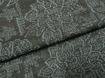 平和屋着物●本場結城紬　重要無形文化財　100亀甲　草花文　正絹　逸品　AABG4384fy