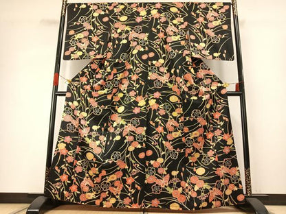平和屋着物●洗える最高級着物　＜英＞はなぶさ謹製　小紋　花蝶文　黒地　洗える着物　AABG4431fy