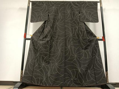 平和屋着物●上質な紬　捩花　黒地　正絹　逸品　AABG4455fy