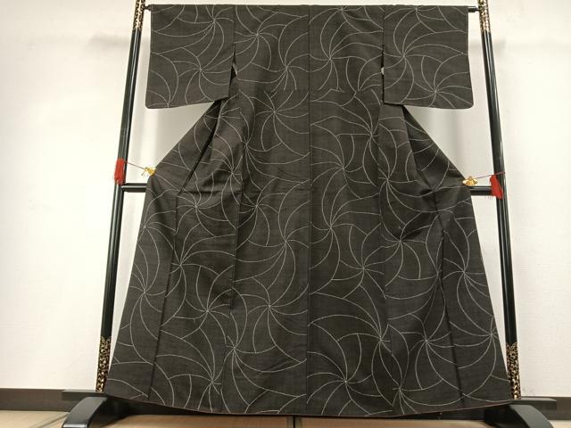 平和屋着物●上質な紬　捩花　黒地　正絹　逸品　AABG4455fy