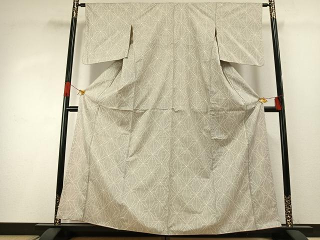 平和屋着物●本場大島紬　白大島　一元7マルキ　麻の葉文様　正絹　逸品　AABG4468fy