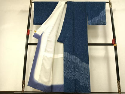 平和屋着物●本藍　訪問着　霞取り文　鬼しぼ縮緬　健勝苑扱い　正絹　逸品　未使用　AABG4566fy