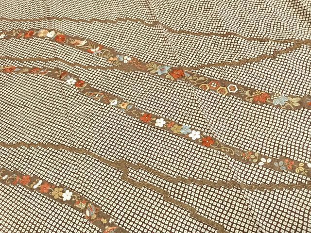 平和屋着物●訪問着　刺繍　花蝶文　金糸　金彩　正絹　逸品　未使用　AABG4589fy